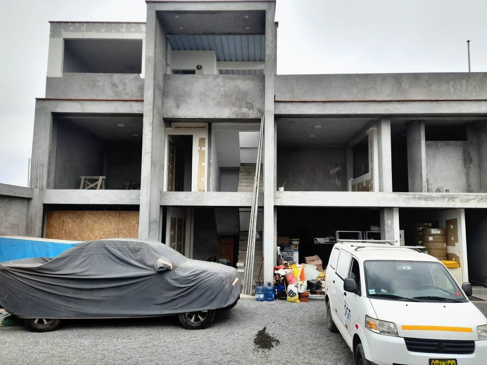 Avance de obra - Tarrajeos y estructuras